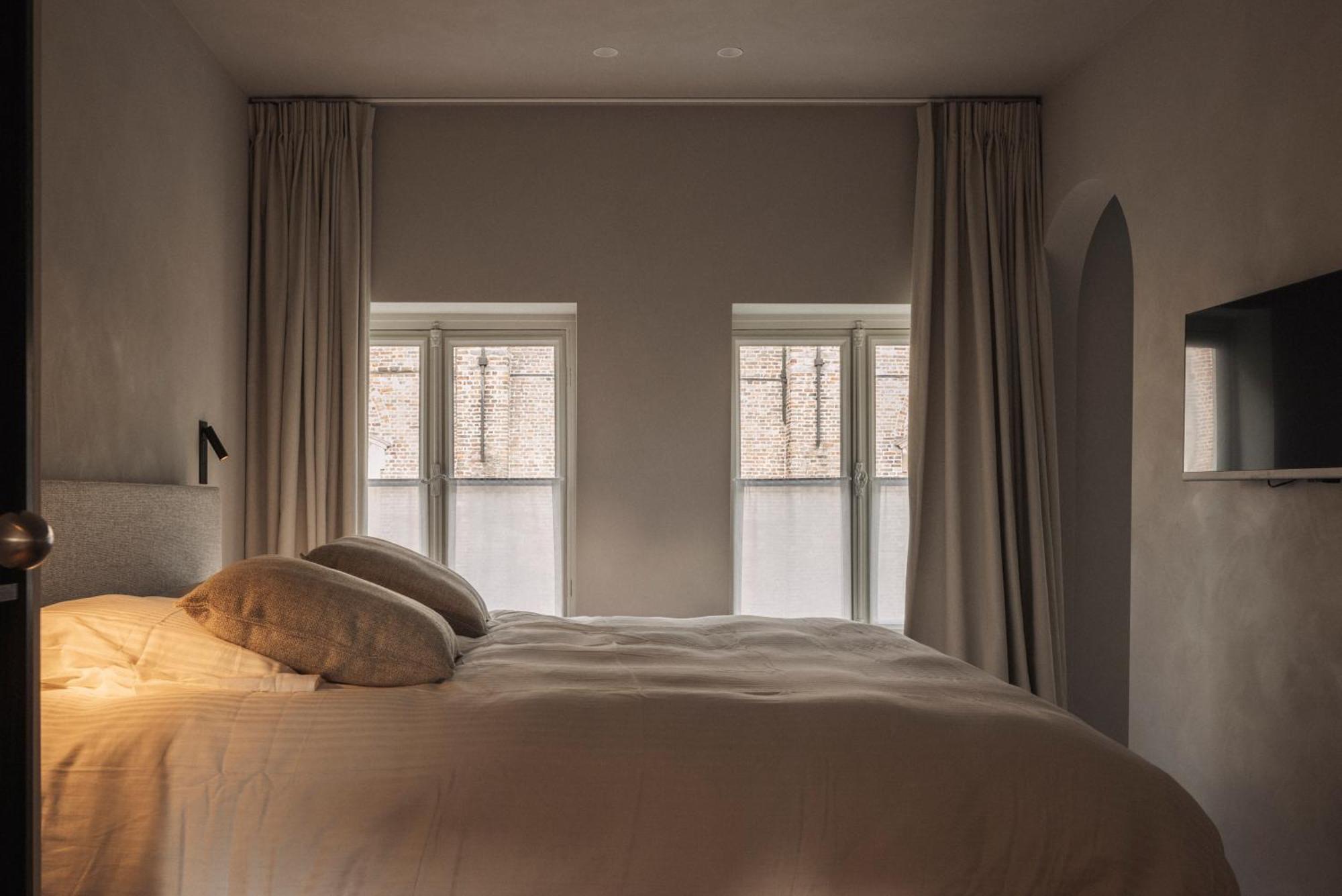 Istoire Boutique Bed & Breakfast บรูจส์ ภายนอก รูปภาพ